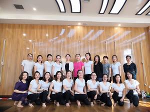 禅逸瑜伽161期教练班
2018年11月20日